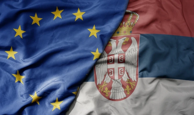 EP usvojio oštro izvješće o izostanku napretka Srbije na putu u EU