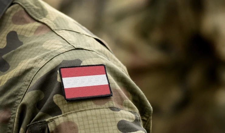 Austrija raspravlja o referendumu o budućem obliku vojne obveze