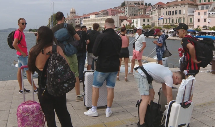 Turisti vole Šibenik