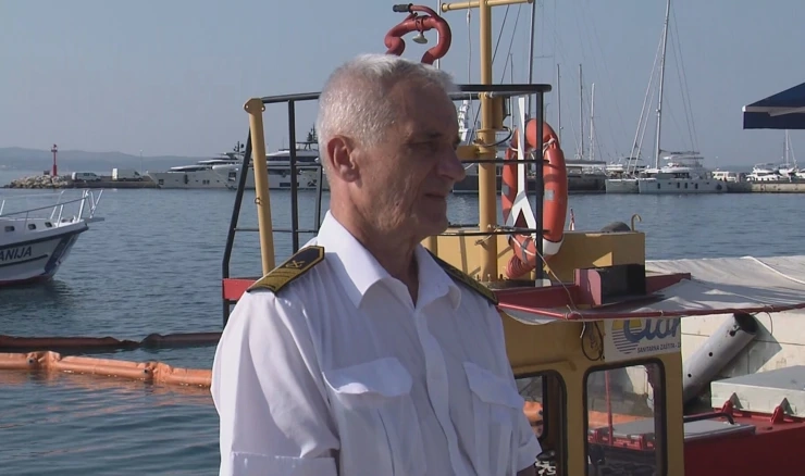 Željko Kuštera, lučki kapetan