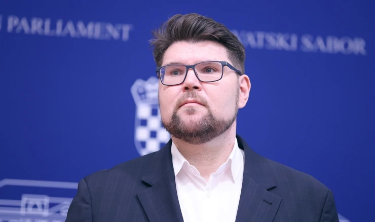 Peđa Grbin