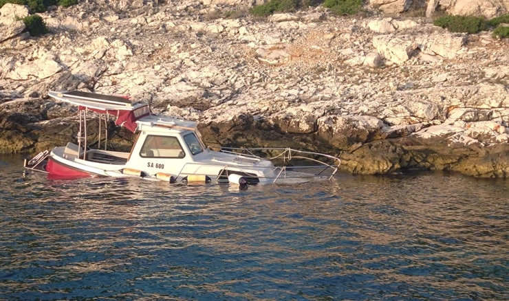 Sudar brodica kod Dugog otoka