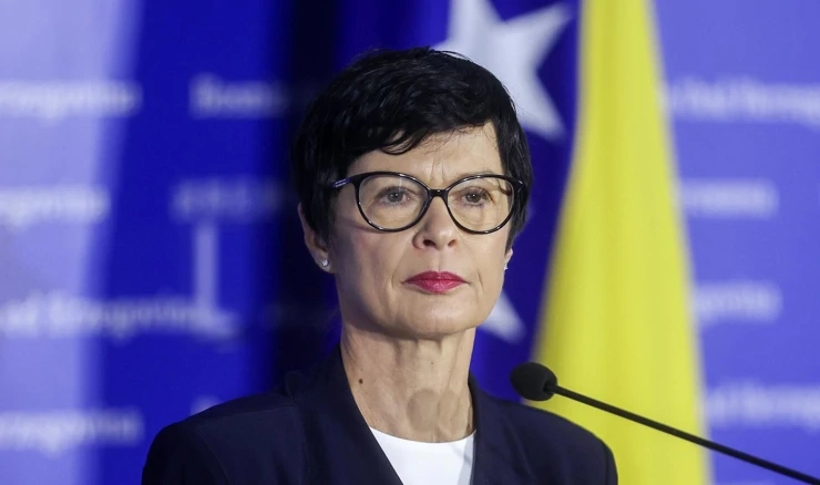 Marta Kos