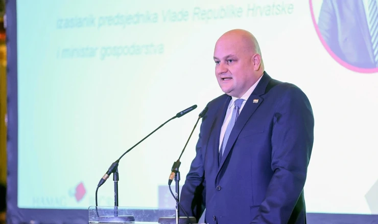 Ministar gospodarstva Ante Šušnjar 