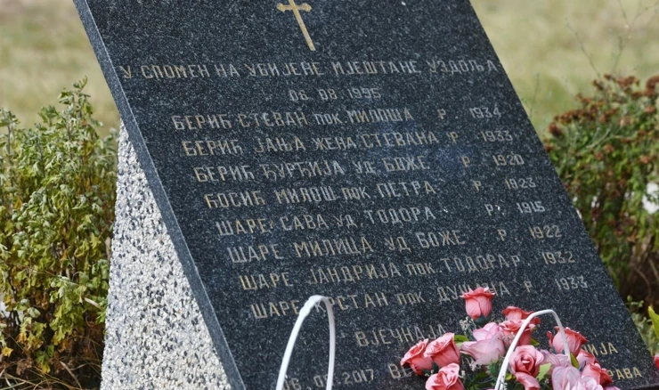 U Uzdolju održana komemoracija za srpske civile stradale nakon Oluje