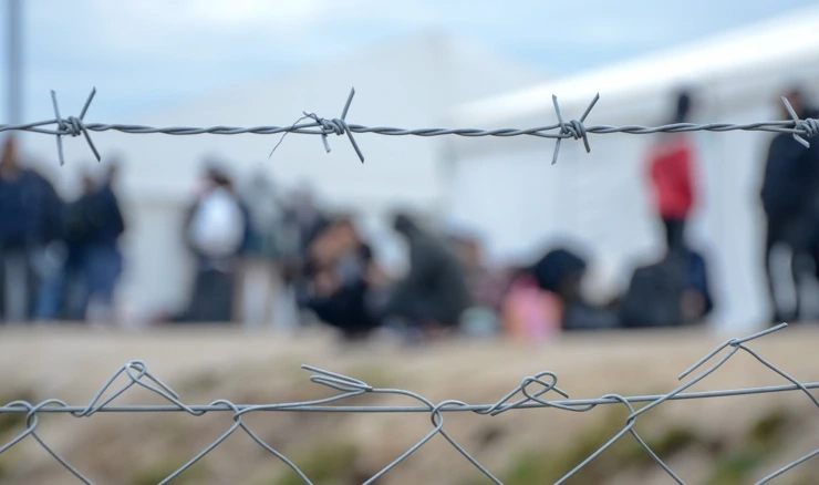 Hahn: EU treba novi pakt o migracijama i azilu