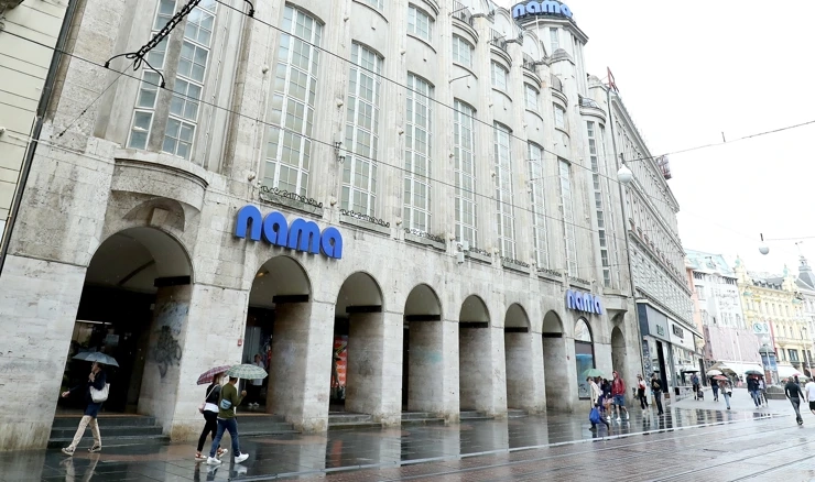 Nama u zagrebačkoj Ilici na bubnju 