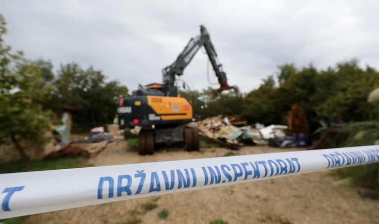 Najveći dio natječaja otpada na strojno rušenje prizemnica i odvoz građevinskog otpada na odlagališta