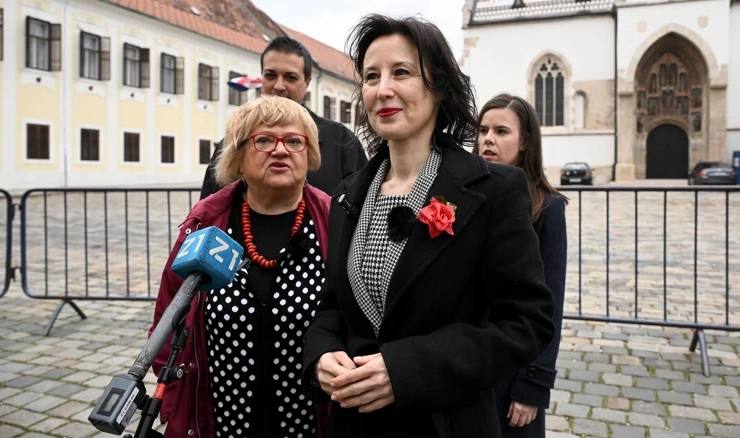 Mrak Taritaš i Orešković protiv ograde na Markovom trgu