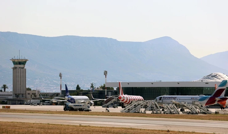 Zračna luka Split