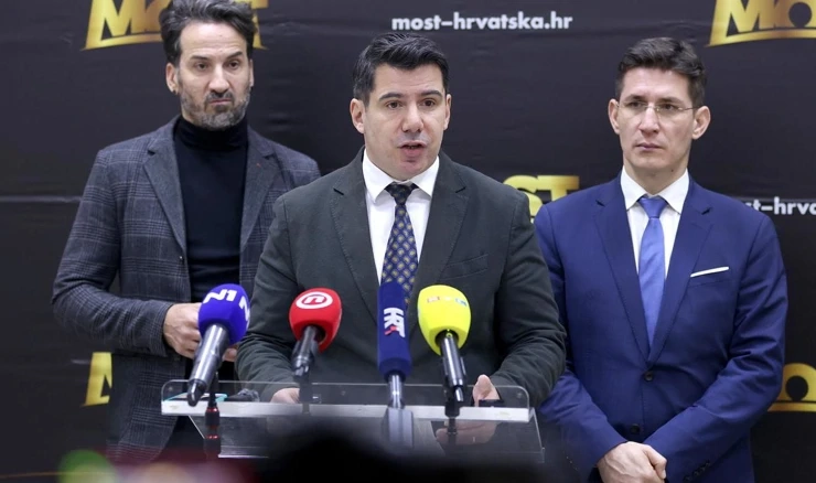 Saborski zastupnici Mosta na konferenciji za medije