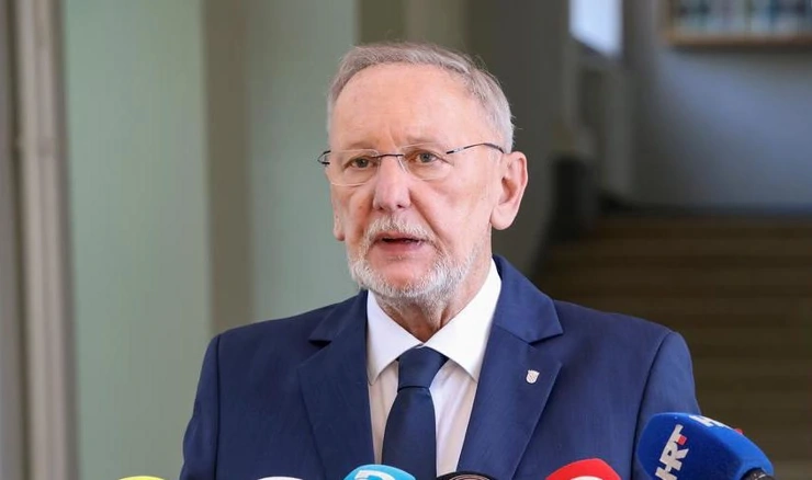 Daavor Božinović