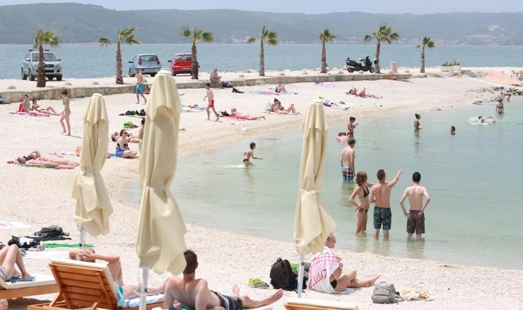 Plaža Kašjuni
