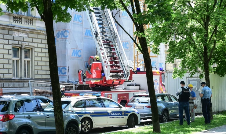 Policija: Na Zrinjevcu eksplodirao 'zvončić' i ozlijedio indijskog radnika