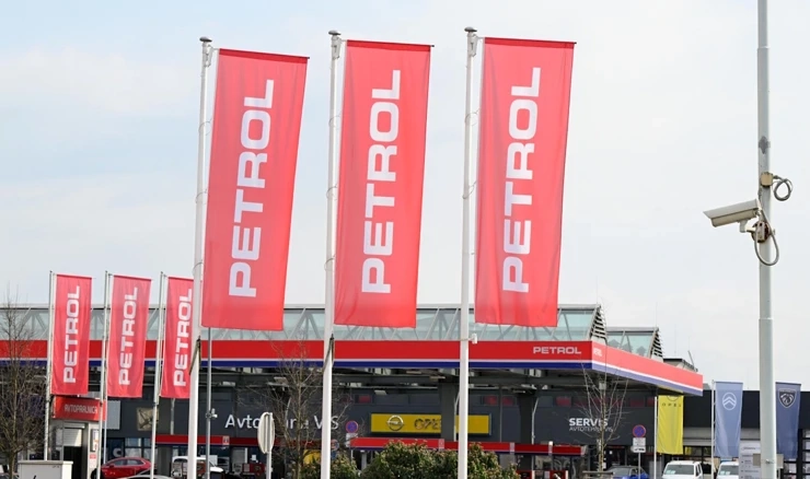 Iz Petrola su komentirali namjeru Vlade da uvede plivajući PDV na gorivo