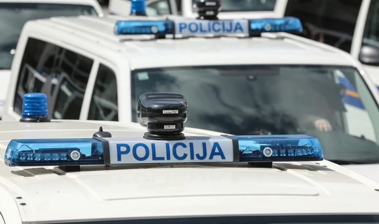 Jedna osoba poginula u sudaru u Dugom Selu