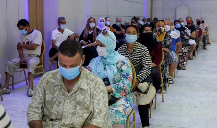 Tunis nastoji cijepiti 50 posto svojih 11,6 milijuna ljudi do sredine listopada.
