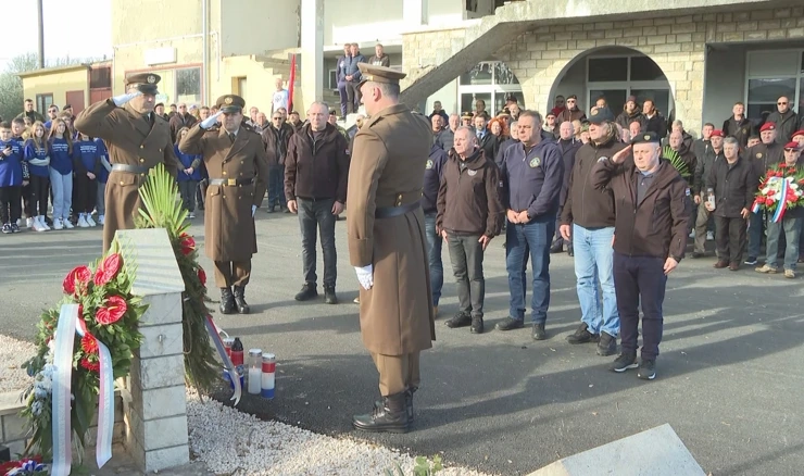 Obilježavanje 32. godišnjice VRO Maslenica u zadarskom zaleđu