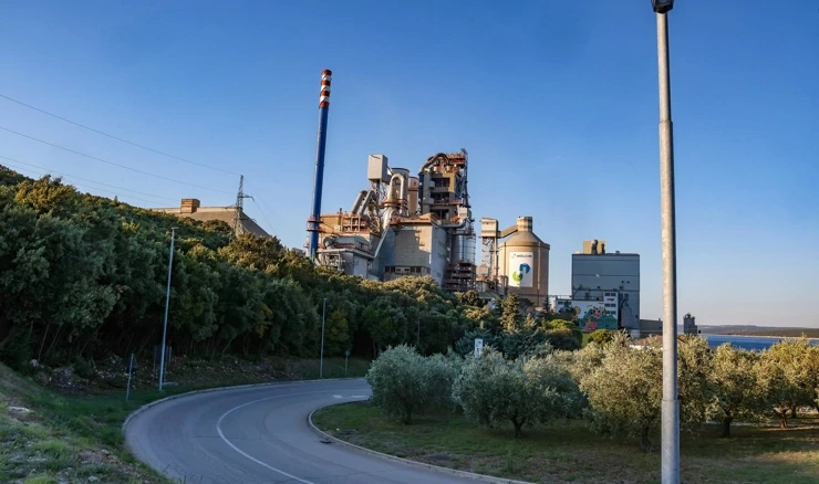 Tvornica Holcim u Koromačnom 