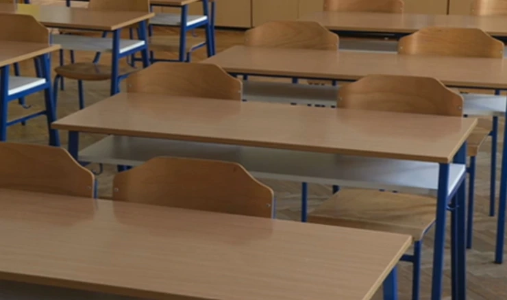 S obzirom na to da su škole jedno od najvećih žarišta, sljedeći četvrtak i petak nastava će se održavati na daljinu 