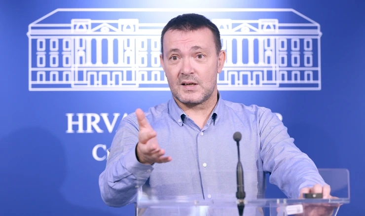  Predsjednik saborskog Odbora za obranu Arsen Bauk 