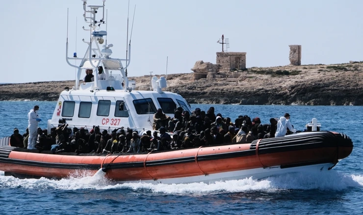Migranti na Lampedusi/Ilustracija