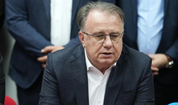 Premijer vlade Federacije BiH Nermin Nikšić poručio je kako od trećeg entiteta ili nove izborne jedinice neće biti ništa