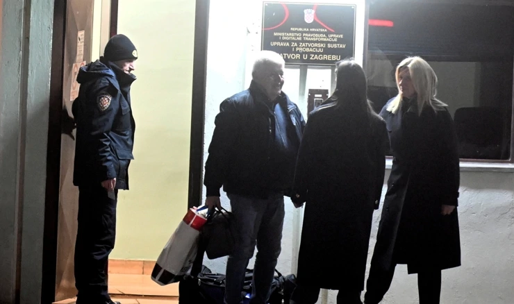 Šostar se javio na odsluženje kazne u zatvor 