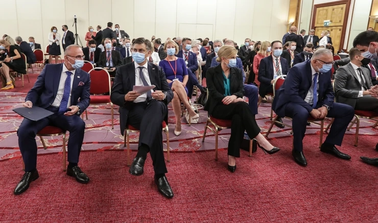 Konferencija veleposlanika, generalnih konzula i vojnih izaslanika RH