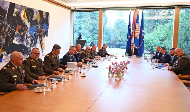 Milanović s vojnim vrhom