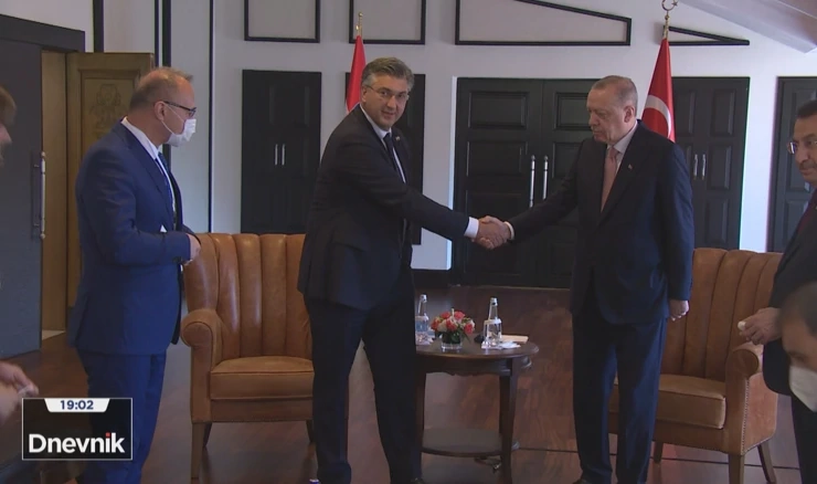Premijer Plenković i turski predsjednik Erdogan na samitu SEECP-a