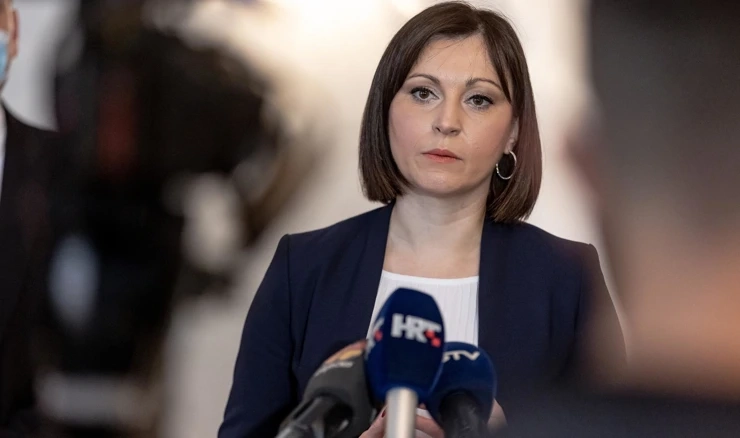Ministrica Nataša Tramišak