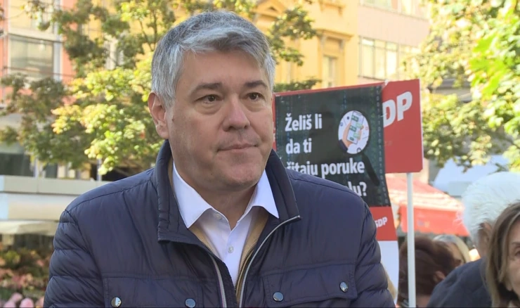  Boris Lalovac