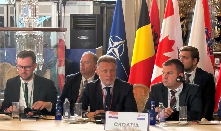 Jandroković je podsjetio kako Hrvatska nastavlja modernizirati svoje Oružane snage