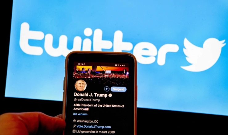 Twitter suspendirao Trumpa 