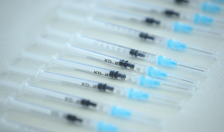 Kliničko ispitivanje cjepiva protiv gripe koristeći mRNK tehnologiju