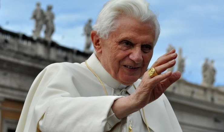 Papa Benedikt XVI.