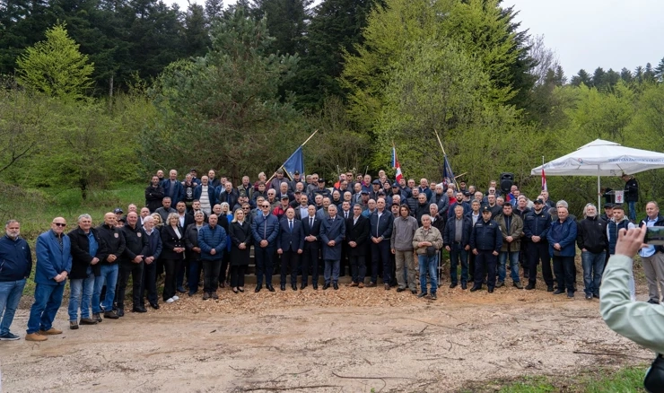 Komemorativni skup u Otočcu