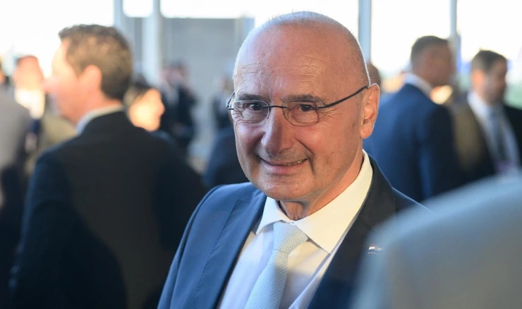 Gordan Grlić Radman