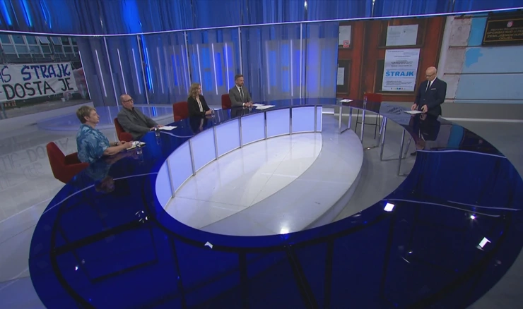 Otvoreno o povećanju plaća za 219.000 službenika