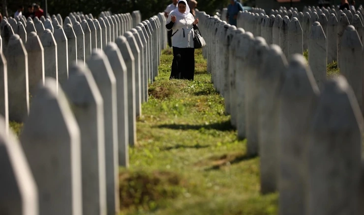 Obilježavanje 28. obljetnice genocida i pokop žrtava