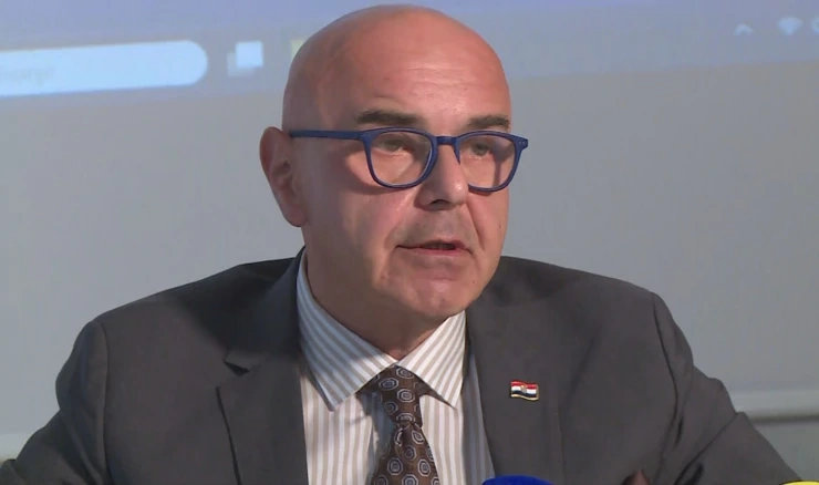 Ministar Ružić pokreće postupke zbog slučajeva u Slatini i Zadru