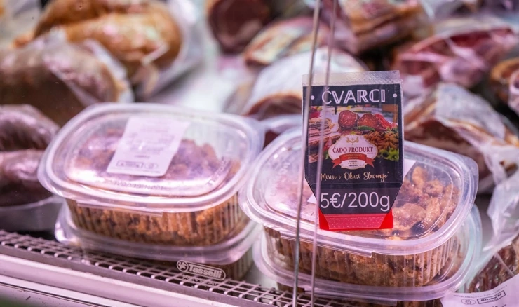 Čvarci u trgovini
