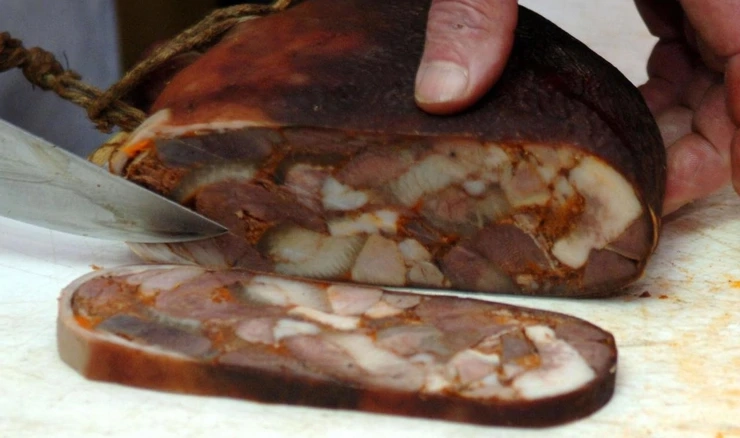 Tlačenica, ilustracija