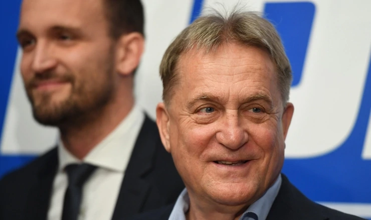 Božidar Kalmeta u prostorijama HDZ-a prošle godine