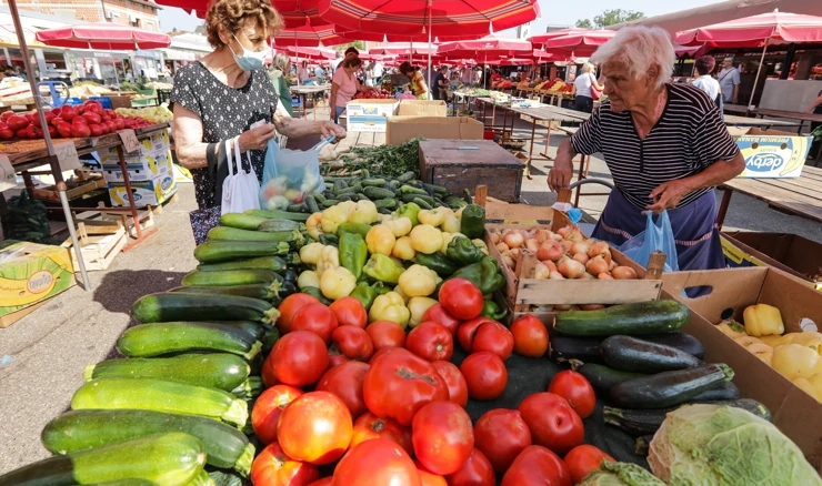 U Hrvatskoj je poskupjelo gotovo sve - voće, povrće, ulje, žitarice
