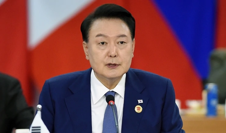 Yoon Suk Yeol
