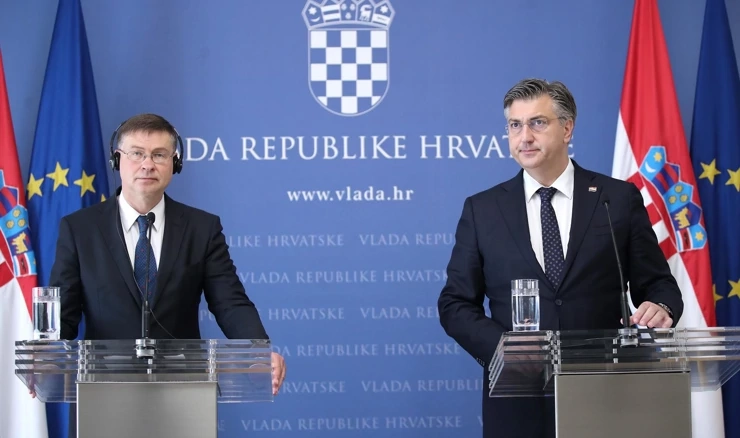 Andrej Plenković i Valdis Dombrovskis održali konferenciju za medije nakon sastanka 