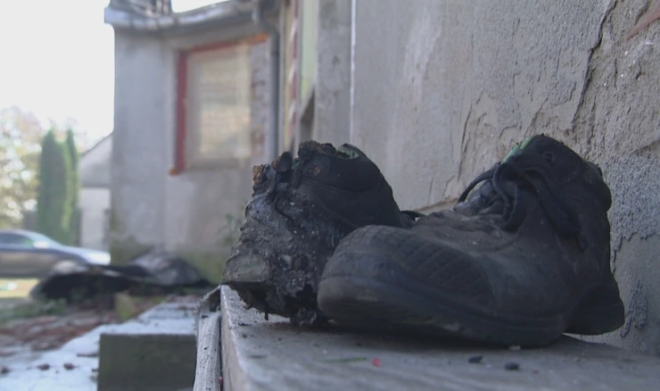 U požaru na kući, obitelj sa šestero djece od godinu i pol do 17 godina - ostala je bez ičega.