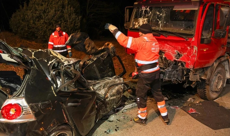  Svetvinčenat: U prometnoj nesreći smrtno stradala jedna osoba 